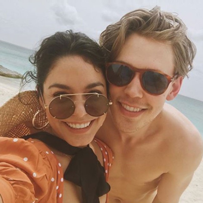 Vanessa Hudgens, Austin Butler, Instagram